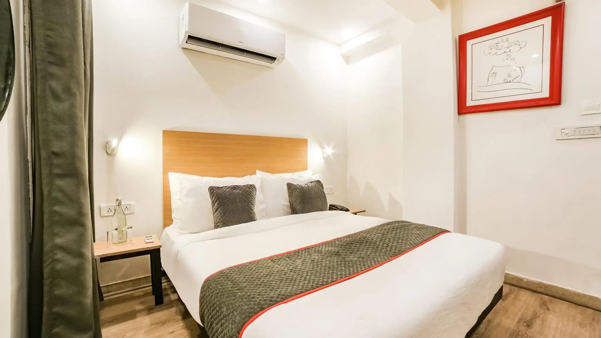 Super Hotel O Nawada Metro Delhi  Delhi (National Capital Territory of India)