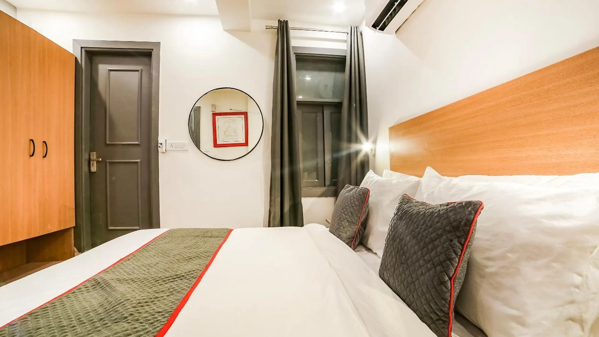 Super Hotel O Nawada Metro Delhi